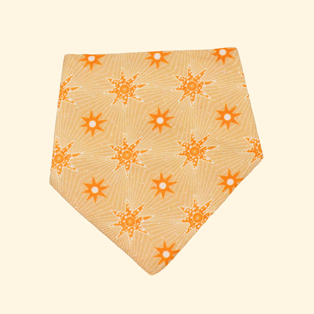 Bavoir bandana bébé bio - imprimé Étoile LÉTI - Accessoire écologique Orange - Made in France - Cadeau de naissance